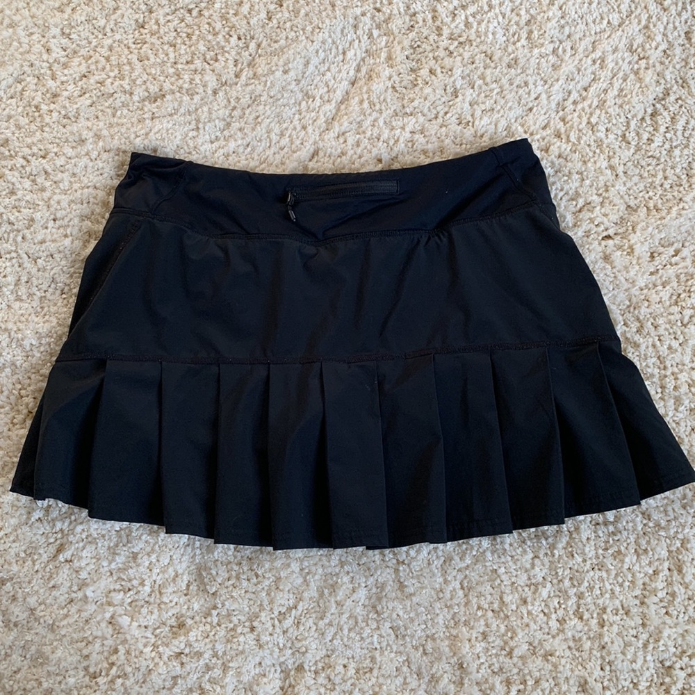 Lululemon Pace Rival Black Skort Pleated Tennis Skirt Shorts size 10